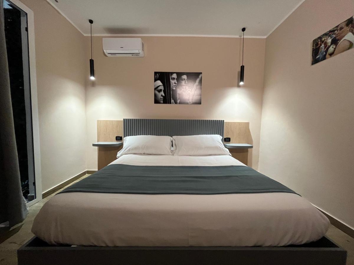 I Quattru Vuci Rooms Παλέρμο Εξωτερικό φωτογραφία